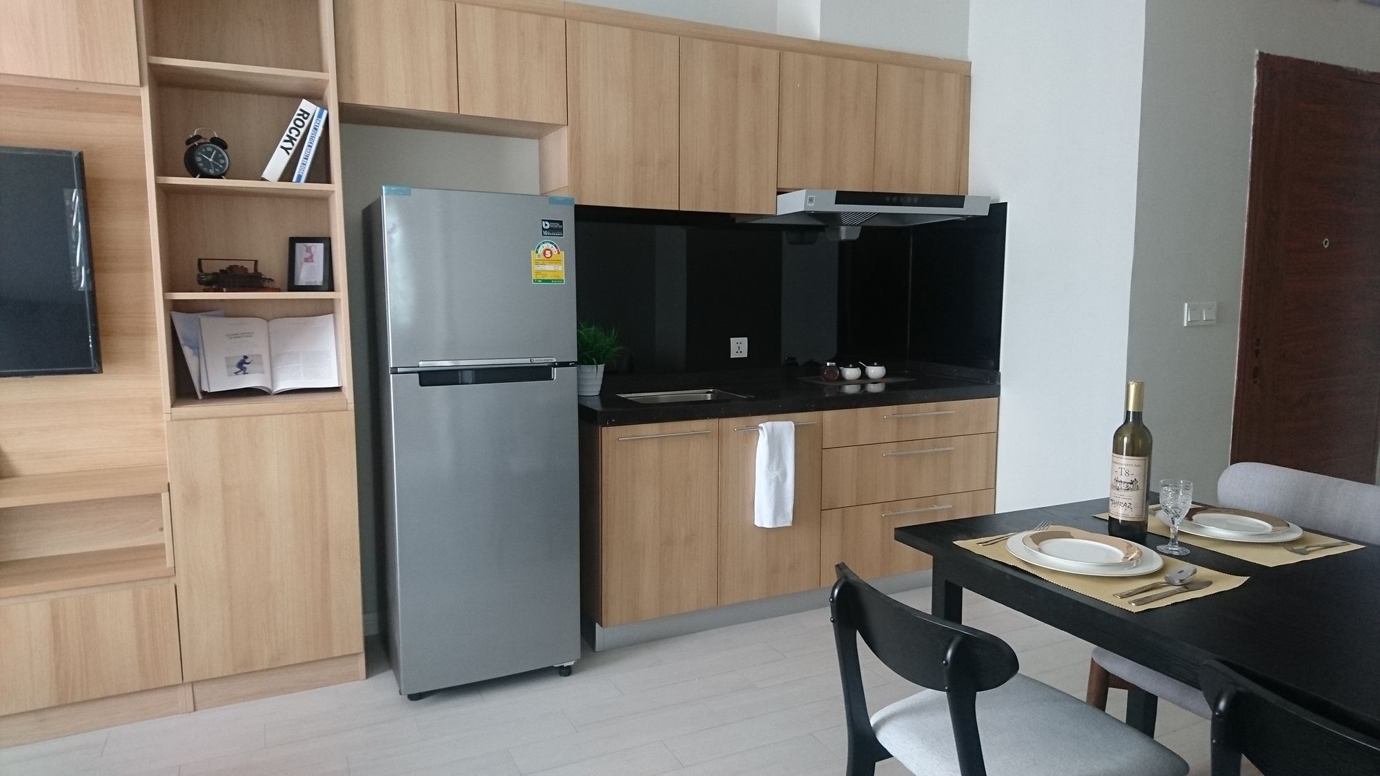 The View Serviced Residence 豪景日式酒店公寓 Phnom Pen Exterior foto
